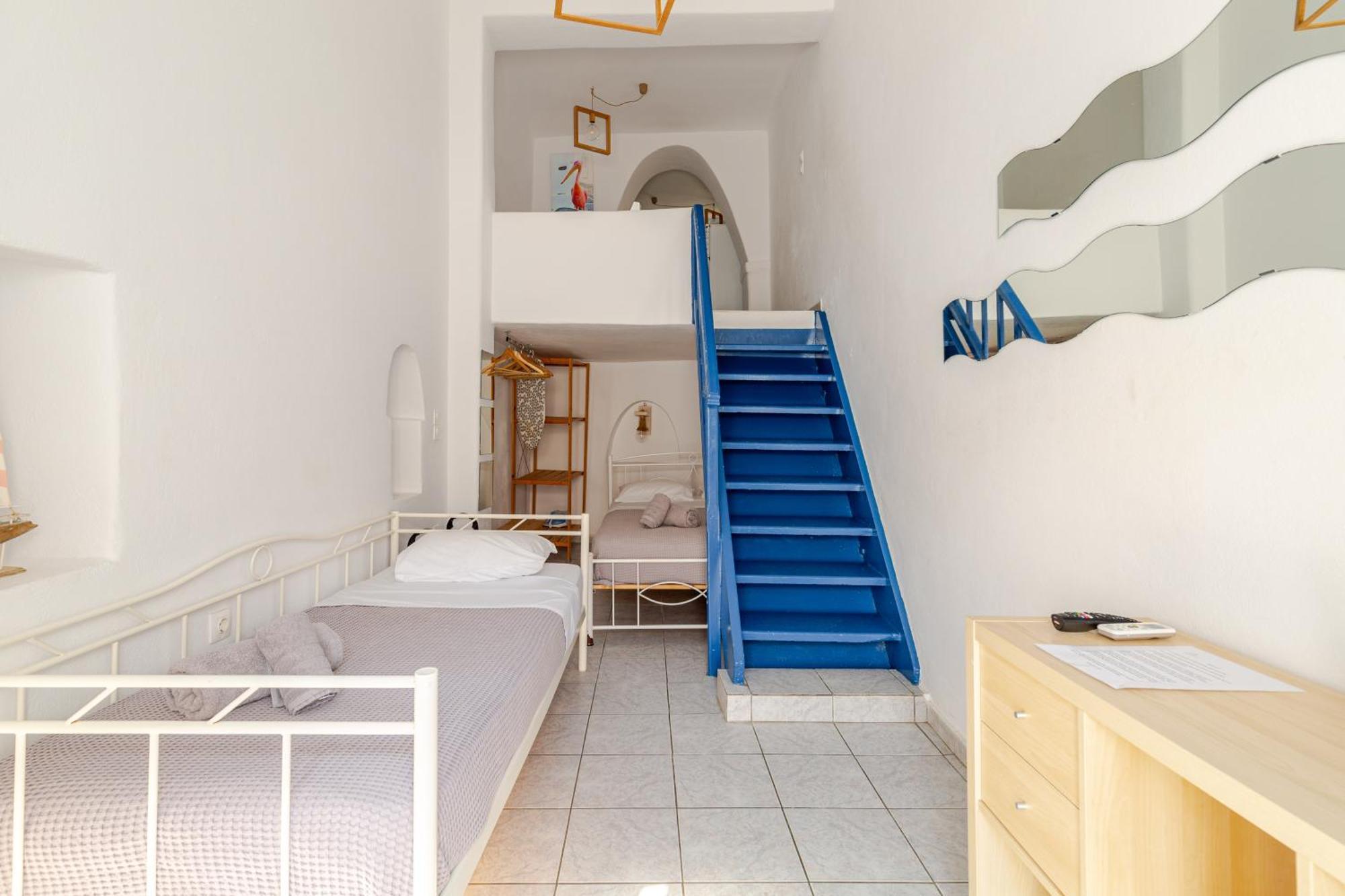 Elenitas Town House With Veranda And Sea View Mykonos Town エクステリア 写真